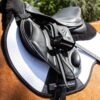 Premier Equine Close Contact Airtechnology Shockproof Wool GP/Jump Saddle Pad in White/Black Wool – view 2