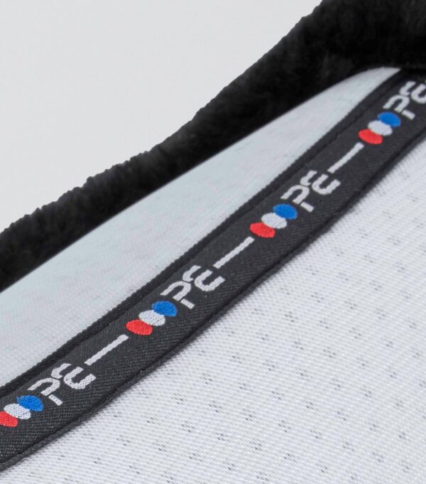 Premier Equine Close Contact Airtechnology Shockproof Wool GP/Jump Saddle Pad in White/Black Wool – view 6