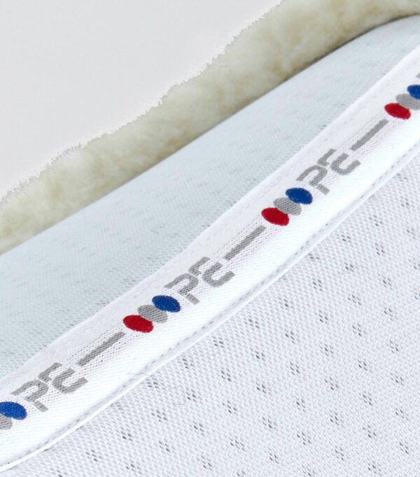Premier Equine Close Contact Airtechnology Shockproof Wool GP/Jump Saddle Pad in White/Natural Wool – view 6