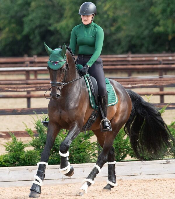 Premier Equine Close Contact Merino Wool European Dressage Saddle Pad in Green/Green Wool – view 5