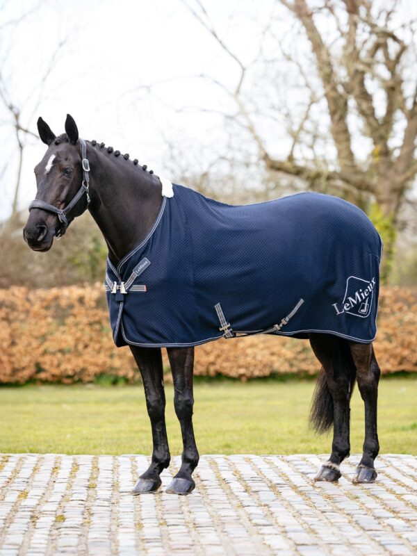 LeMieux Kudos Bamboo Cooler Rug in Navy – view 1