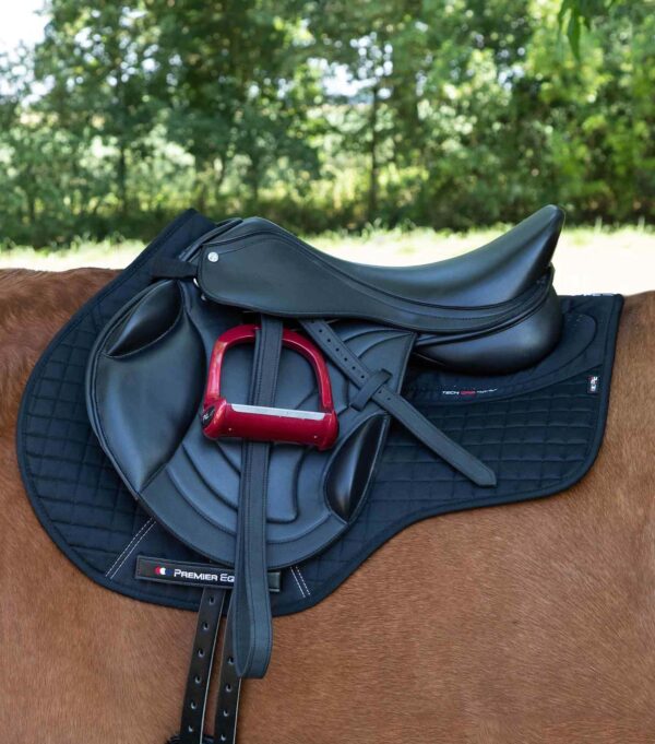 Premier Equine Close Contact Tech Grip Pro Anti-Slip GP/Jump Saddle Pad in Black – view 2